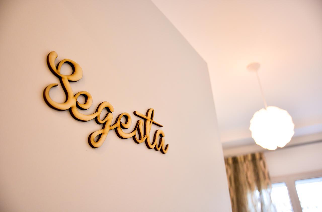 אלקאמו Sui Tetti B&B מראה חיצוני תמונה